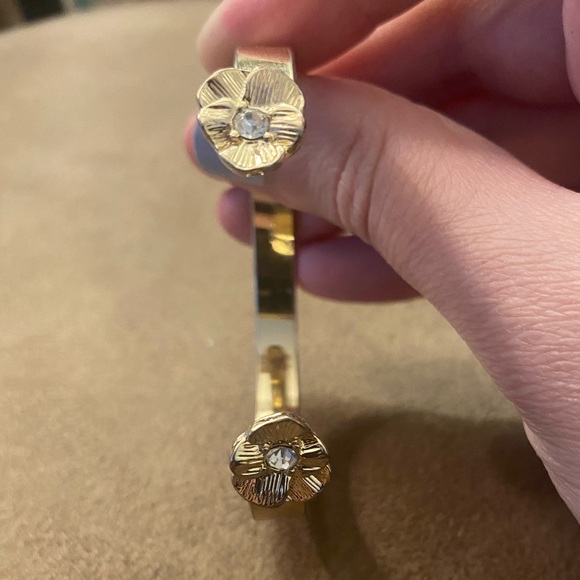 Jcrew Gold Finish Cuff Bracelet with Flowers - Picture 3 of 3